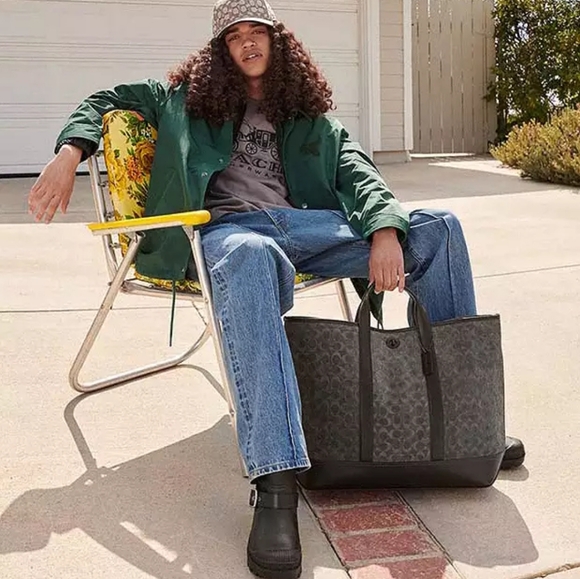 Coach Toby Turnlock Tote - Picture 1 of 15